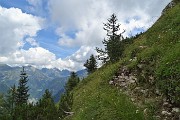 63 Ultimo ripido strappo con attenzione per la cima del Pizzo Badile